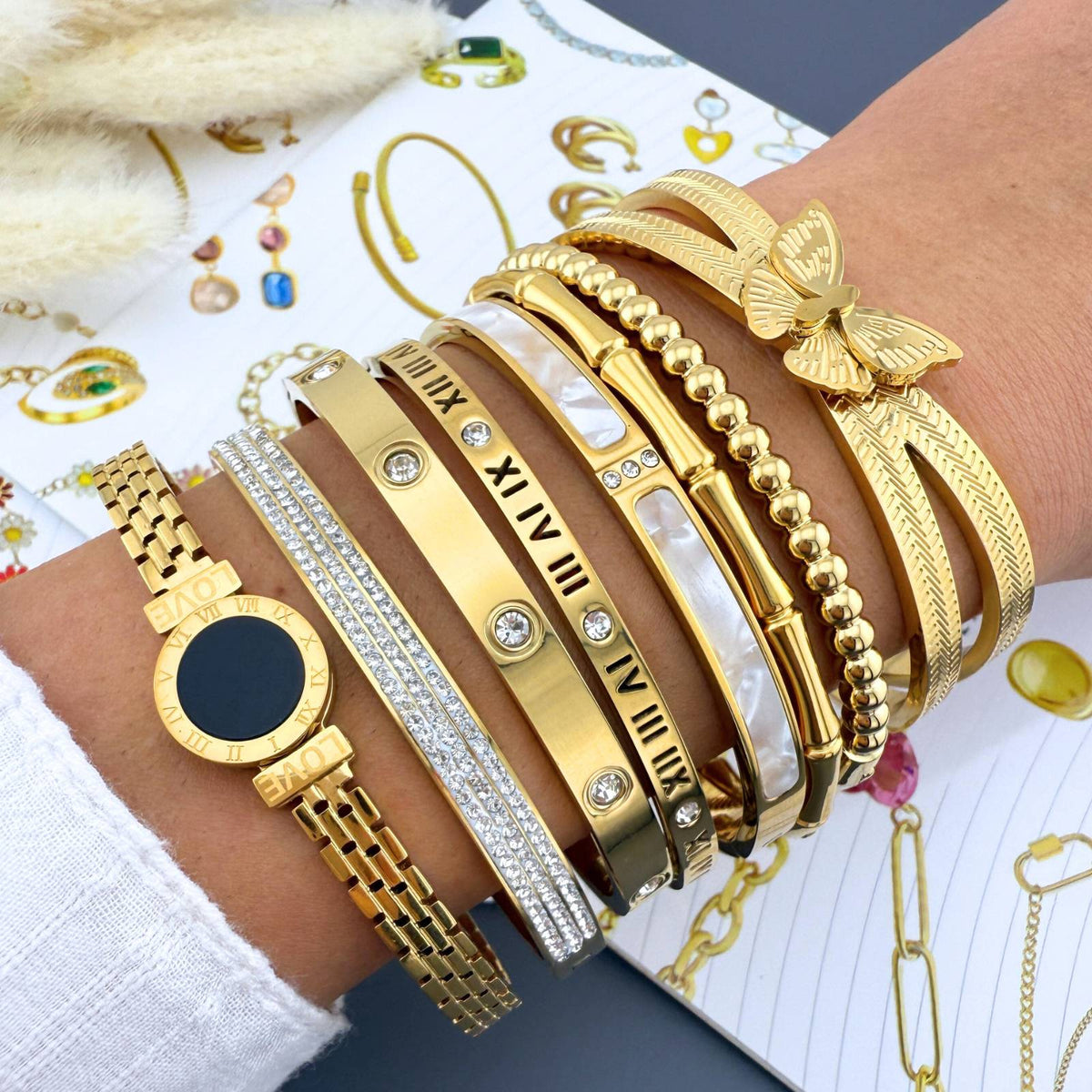 Mireya dainty bracelet