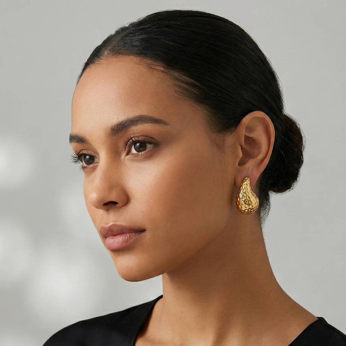Thalia teardrop earrings