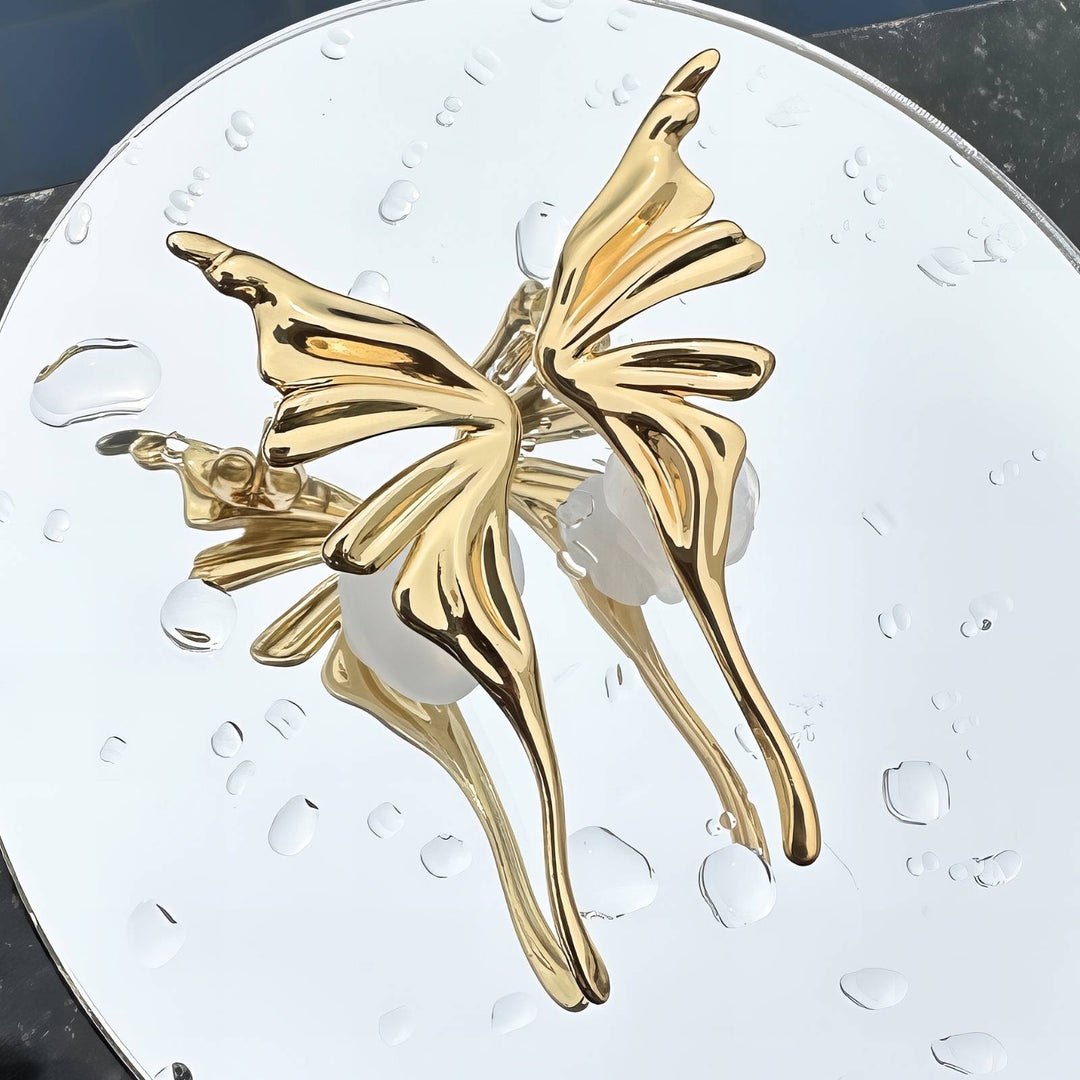 Ayla Stud Earrings